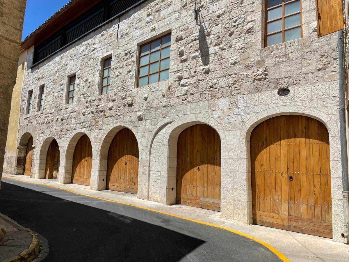 Suite Royale Maison De L'Eglise Du Couvent Narbonne Exterior photo